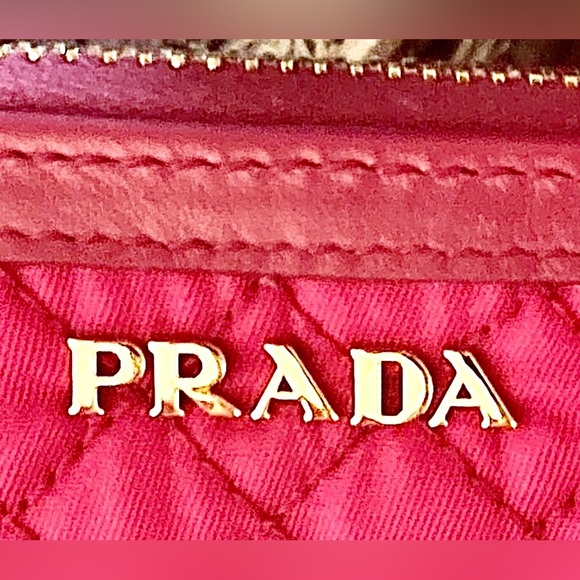 Prada quilted Tessuto Zip-around Leather trim& interior Wallet Excellent Cond - Picture 3 of 16